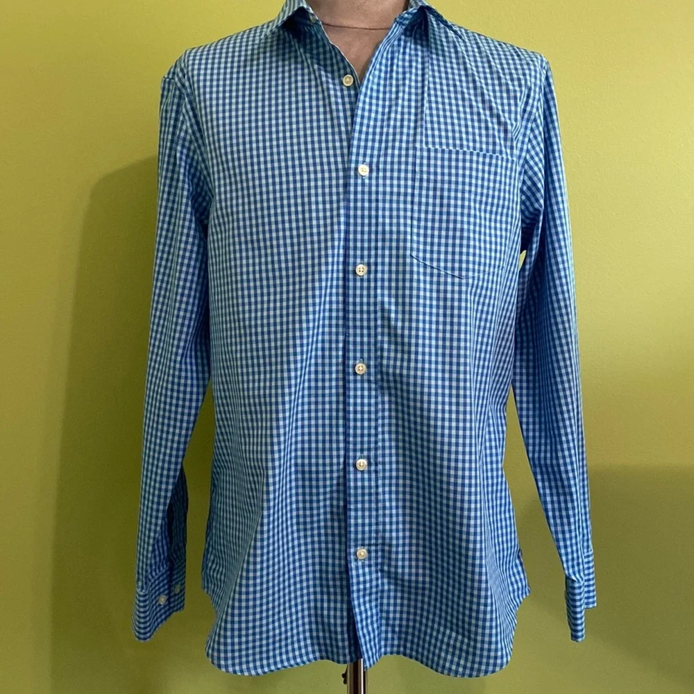 Men’s Banana Republic long sleeve button down shirt